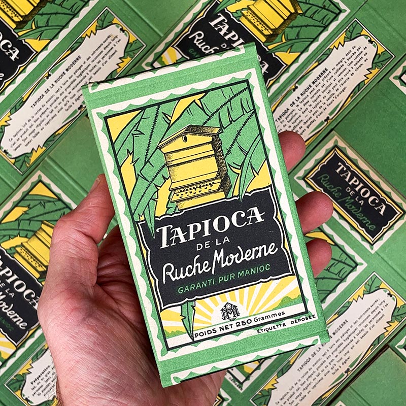 boite en carton à monter d'une ancienne pharmacie 1930 tapioca de la ruche moderne pur manioc