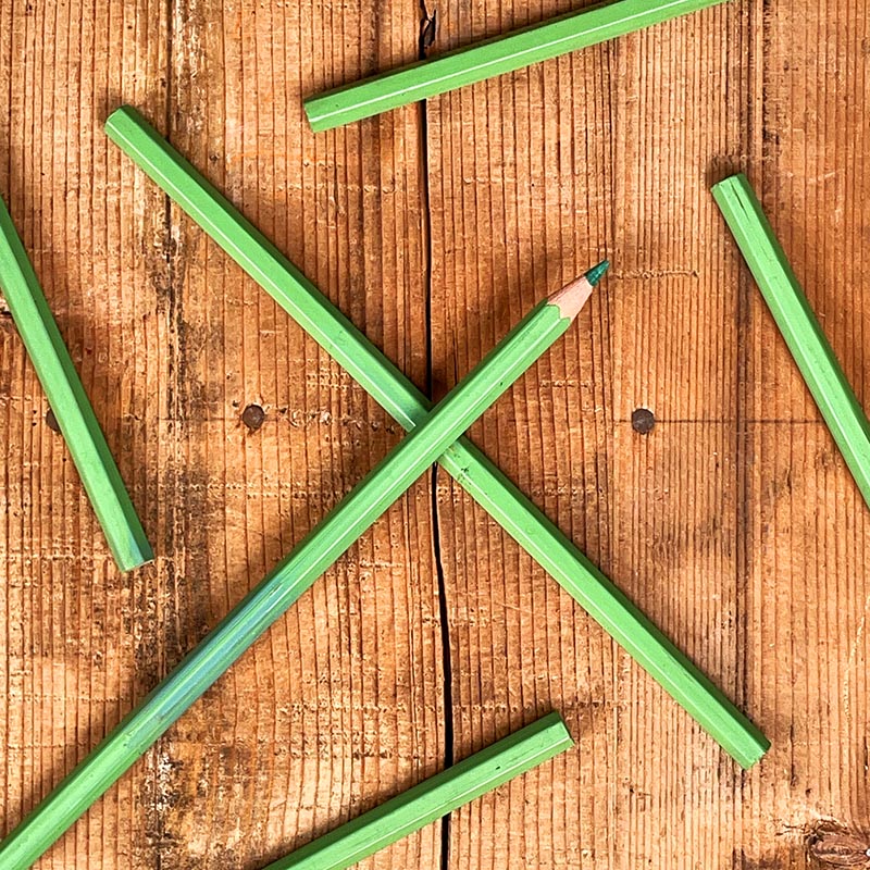 crayon à papier de couleur vert clair 1970 ancienne papéterie vintage