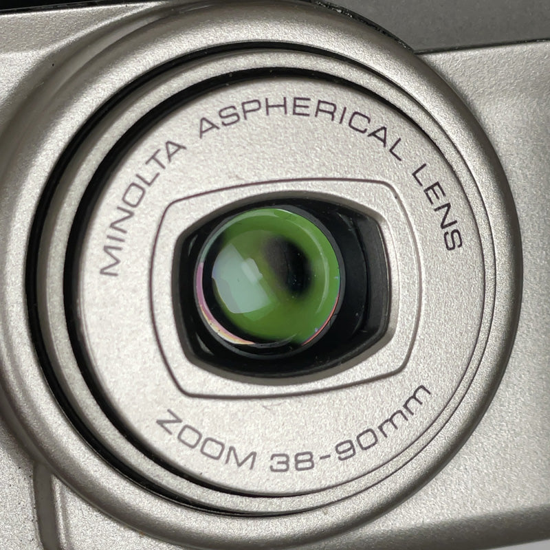 minolta riva zoom 90 compact point and shot film pellicule argentique ancien vintage 135 35mm 24x36