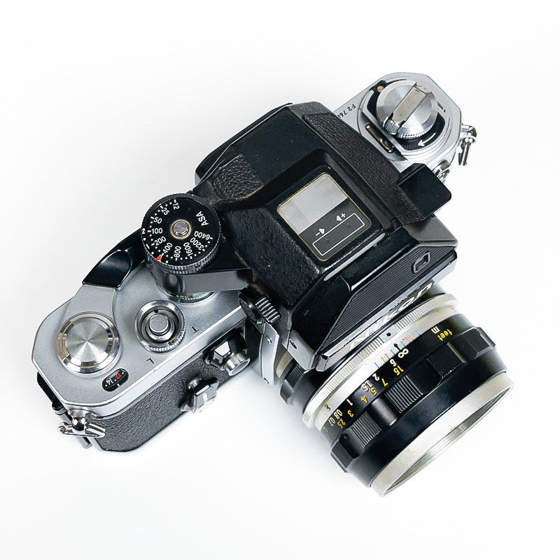 nikon f2 prisme DP2 et objectif nikkor s 35mm f2.8