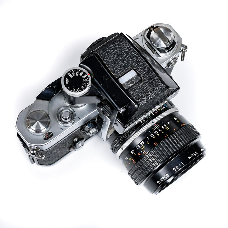 Nikon F2 micro nikkor 55mm 3.5 macro ancien vintage appareil photo photographie argentique film pellicule reflex 24x36 135 35mm