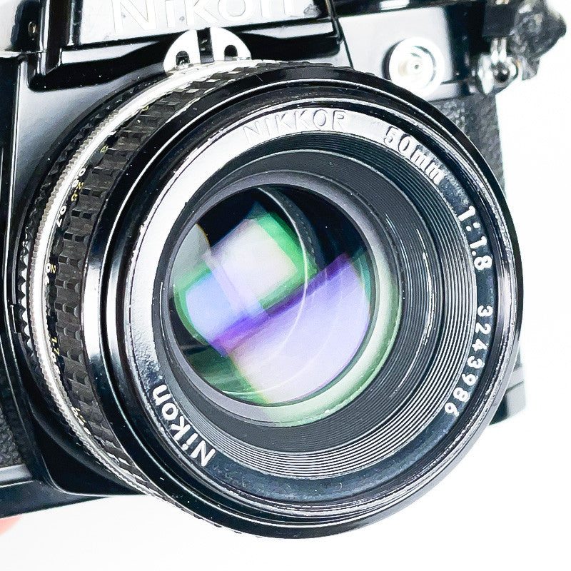nikon fe noir reflex 50mm f 1. ancien vintage appareil photo photographie argentique pellicule film 24x36 135 35mm