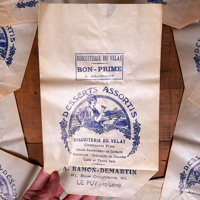 sachet ancien biscuiterie du velay biscuit boutique ancienne le puy emballage papier vintage 1930 bon prime