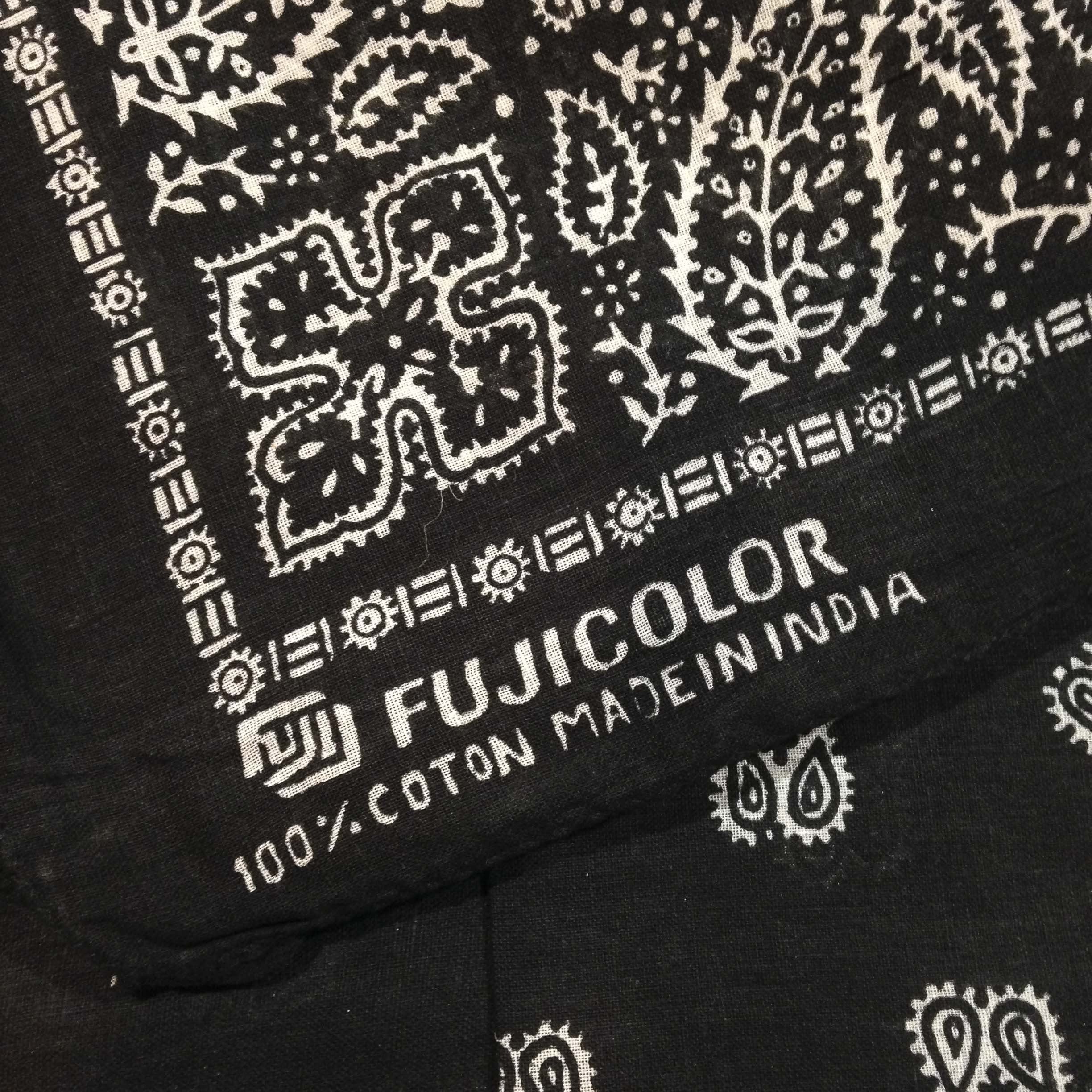 fujicolor noir bandana tissu textile ancien vintage magasin photo 1990