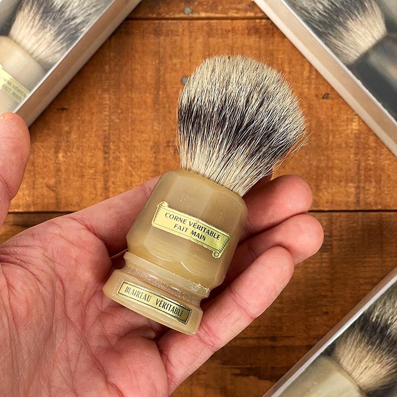 blaireau de rasage poils véritables corne de boeuf ancienne vraie authentique 1980 1990 accessoire barbe