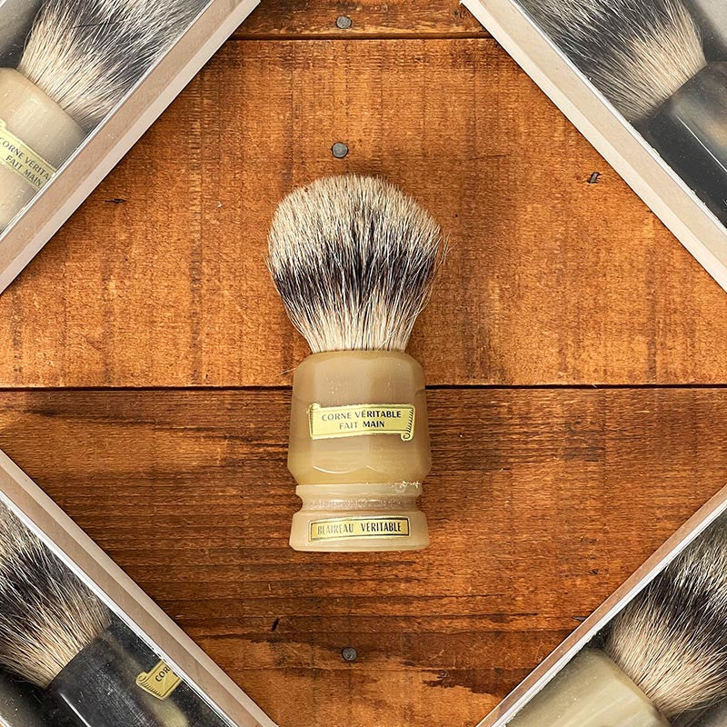 blaireau de rasage poils véritables corne de boeuf ancienne vraie authentique 1980 1990 accessoire barbe