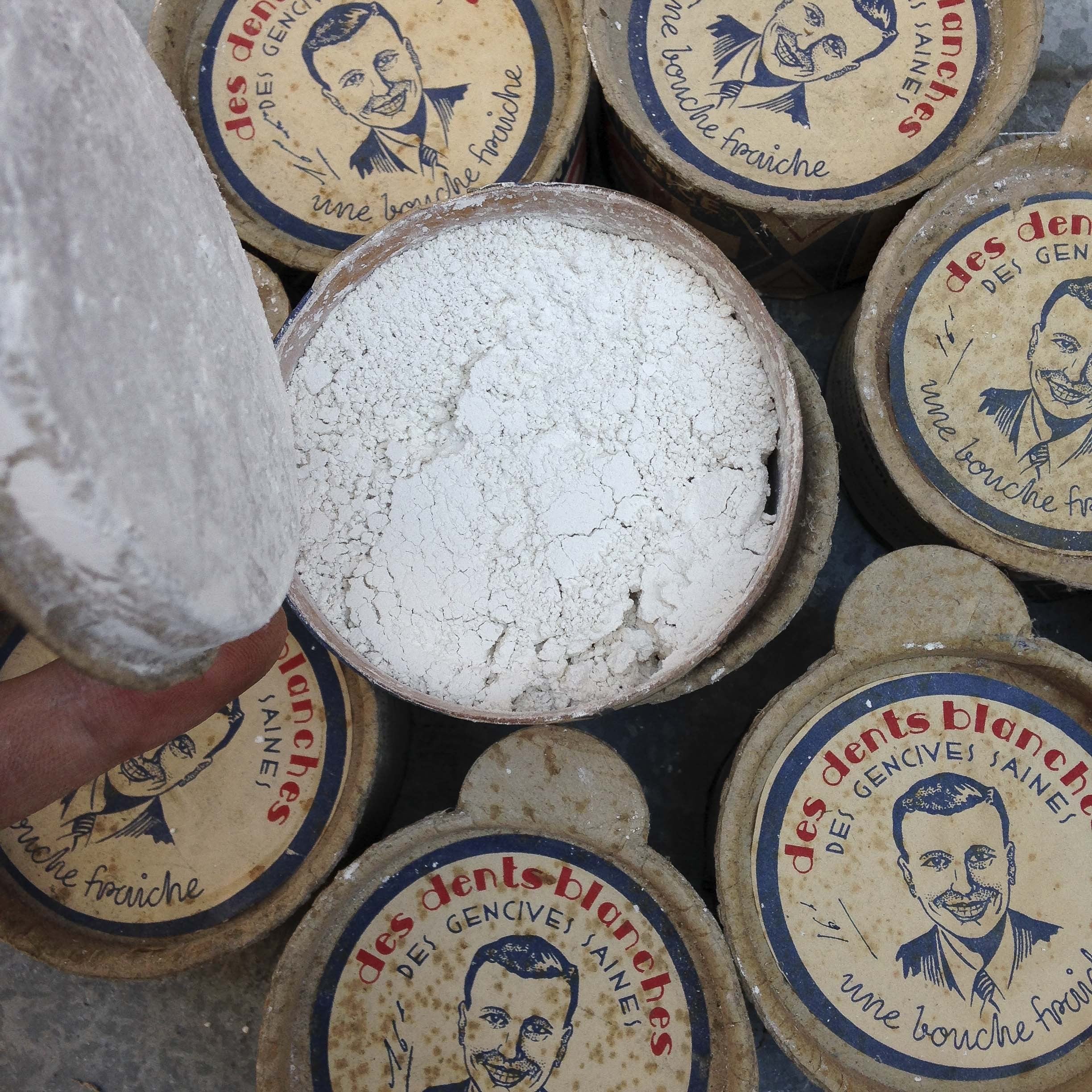 poudre blanche dentifrice thexol ancien vintage pharmacie 1940
