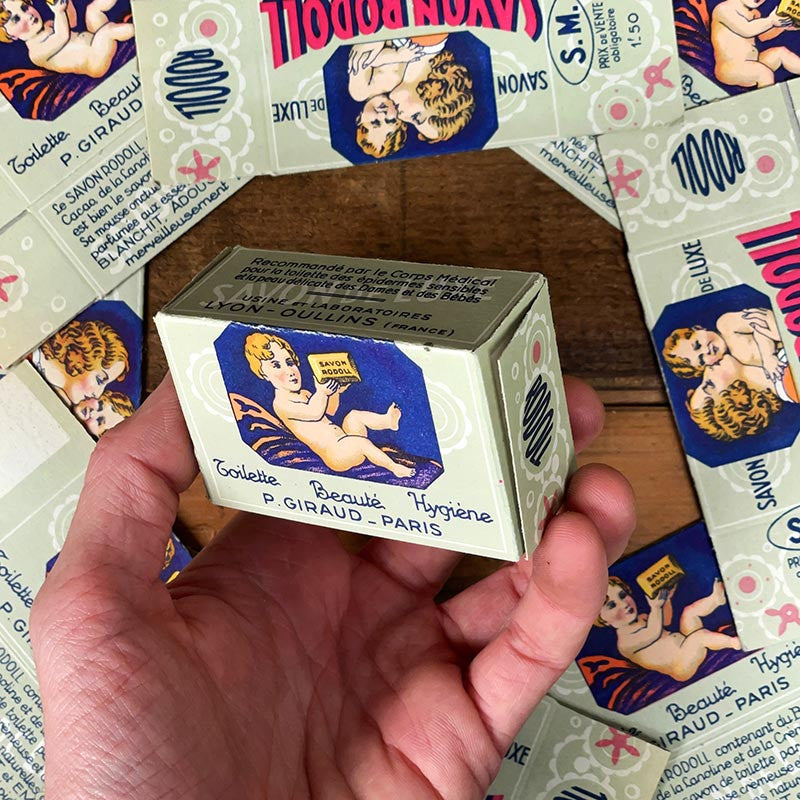 petite boite publicitaire savon rodoll ancienne vintage 1930 1940 parfumerie pharmacie illustrée illustration