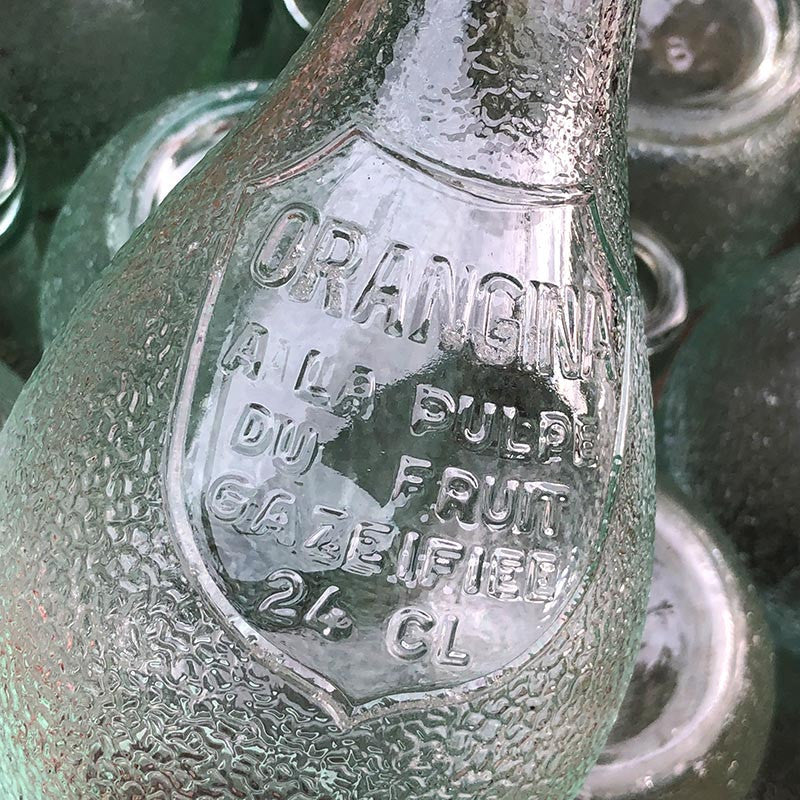 bouteille d'orangina orangina 24cl ancienne vintage en verre 1960 ancienne vintage