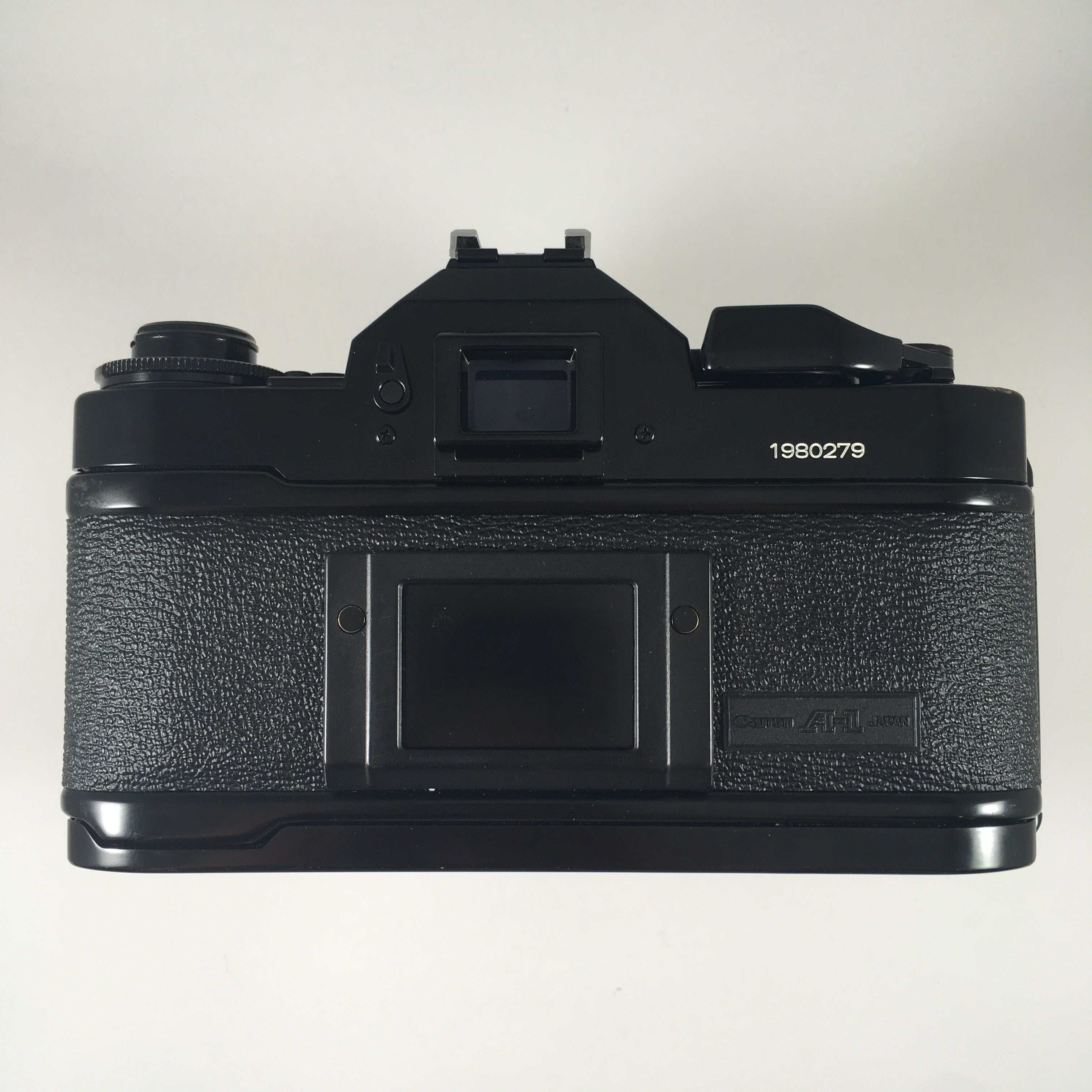Canon A-1 & 28mm FD 1: 2