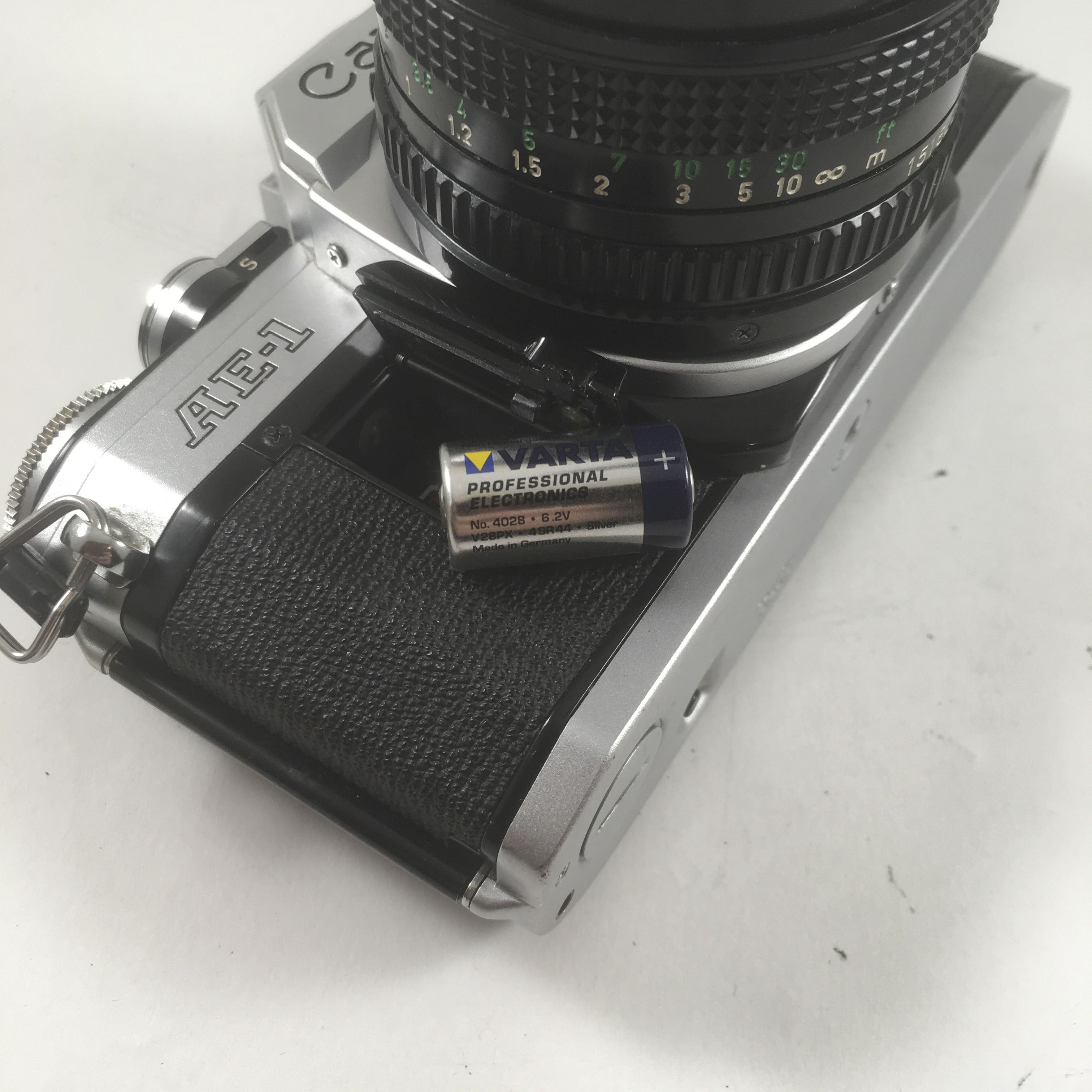 Canon AE-1 & 50mm FD 1: 1.8