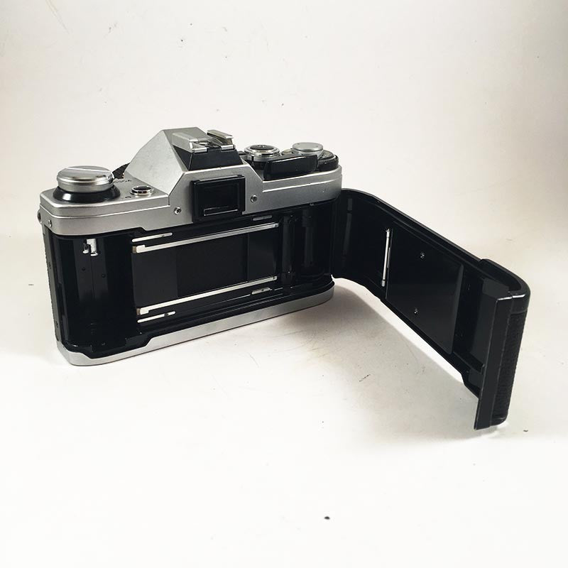 Canon AE-1 & 50mm FD 1.8