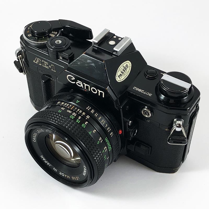 Canon AE-1 Noir & 50mm 1.8