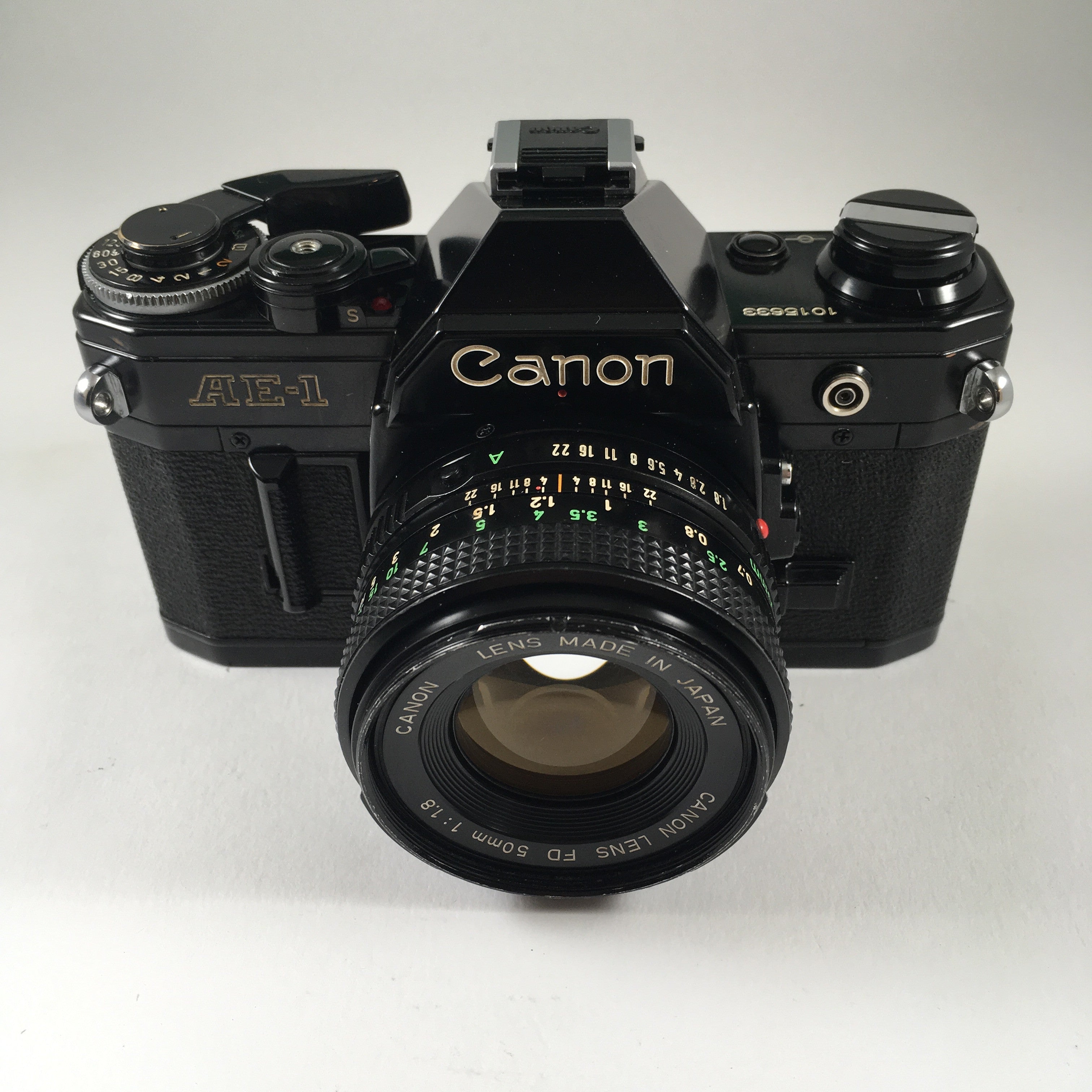 Canon AE-1 Noir & 50mm FD 1.8