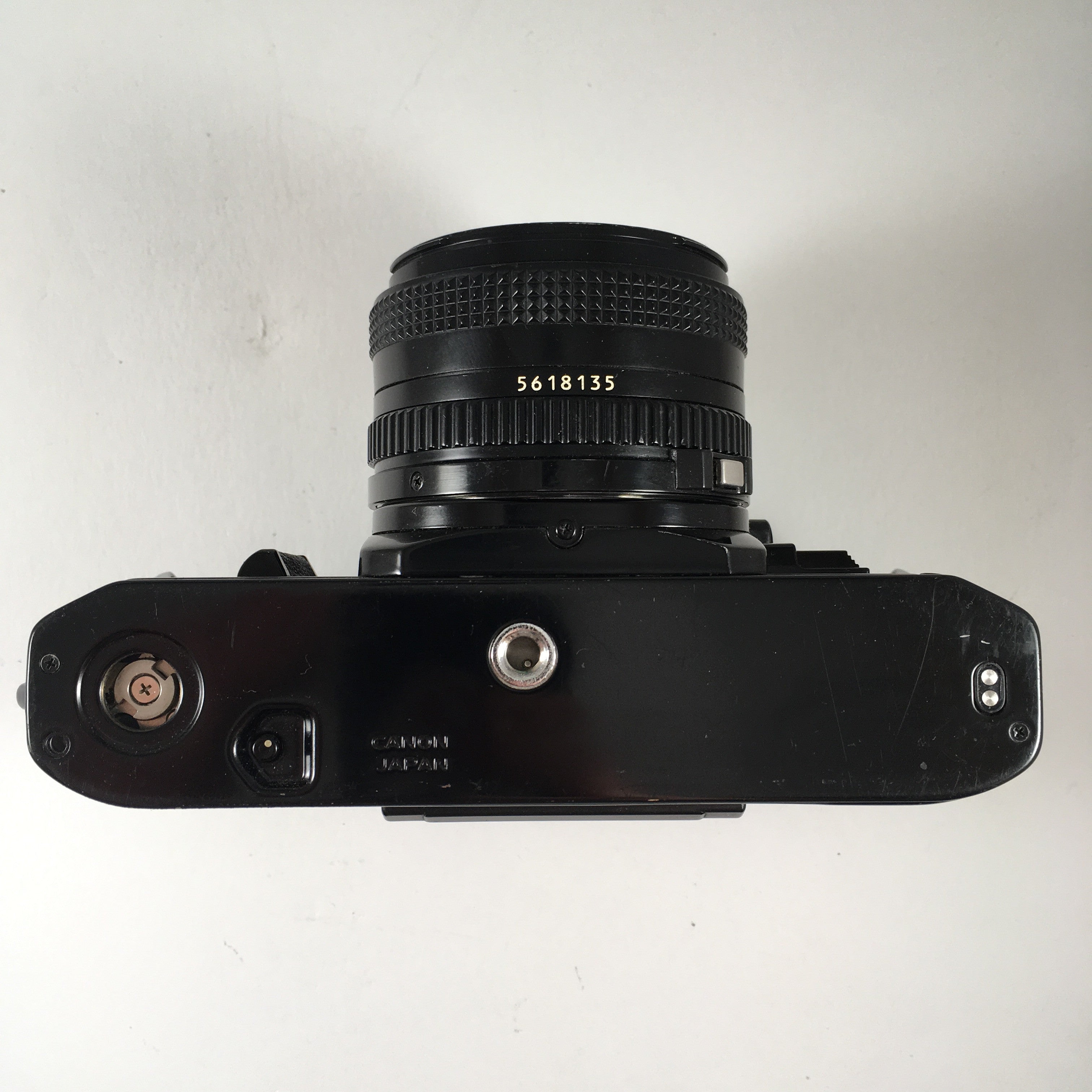 Canon AE-1 Noir & 50mm FD 1.8