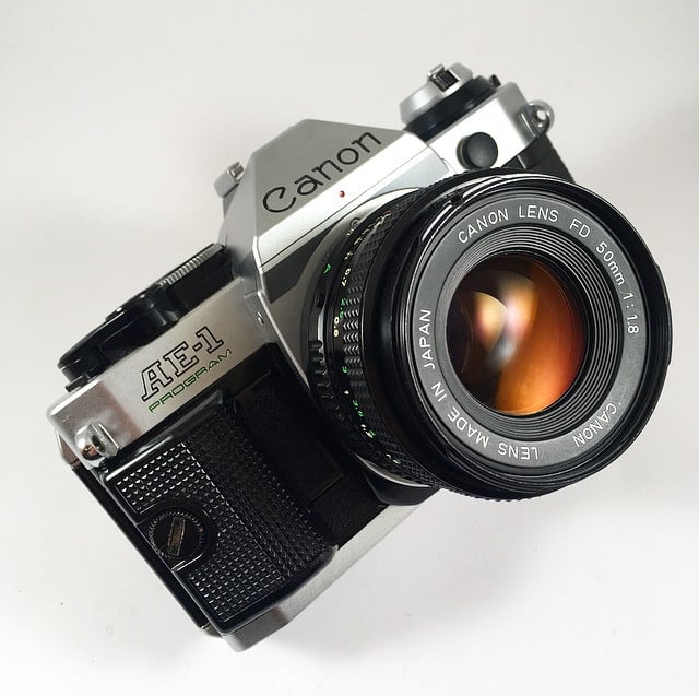 Canon AE-1 Program & 24mm FD 2.8