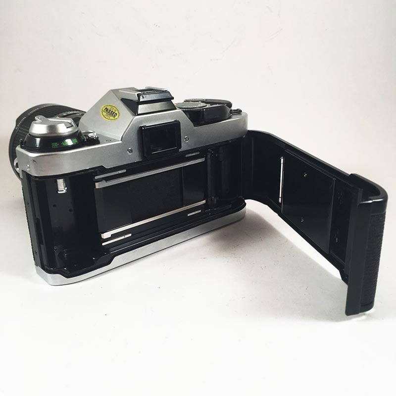Canon AE-1 Program & 28 - 50mm 3.5