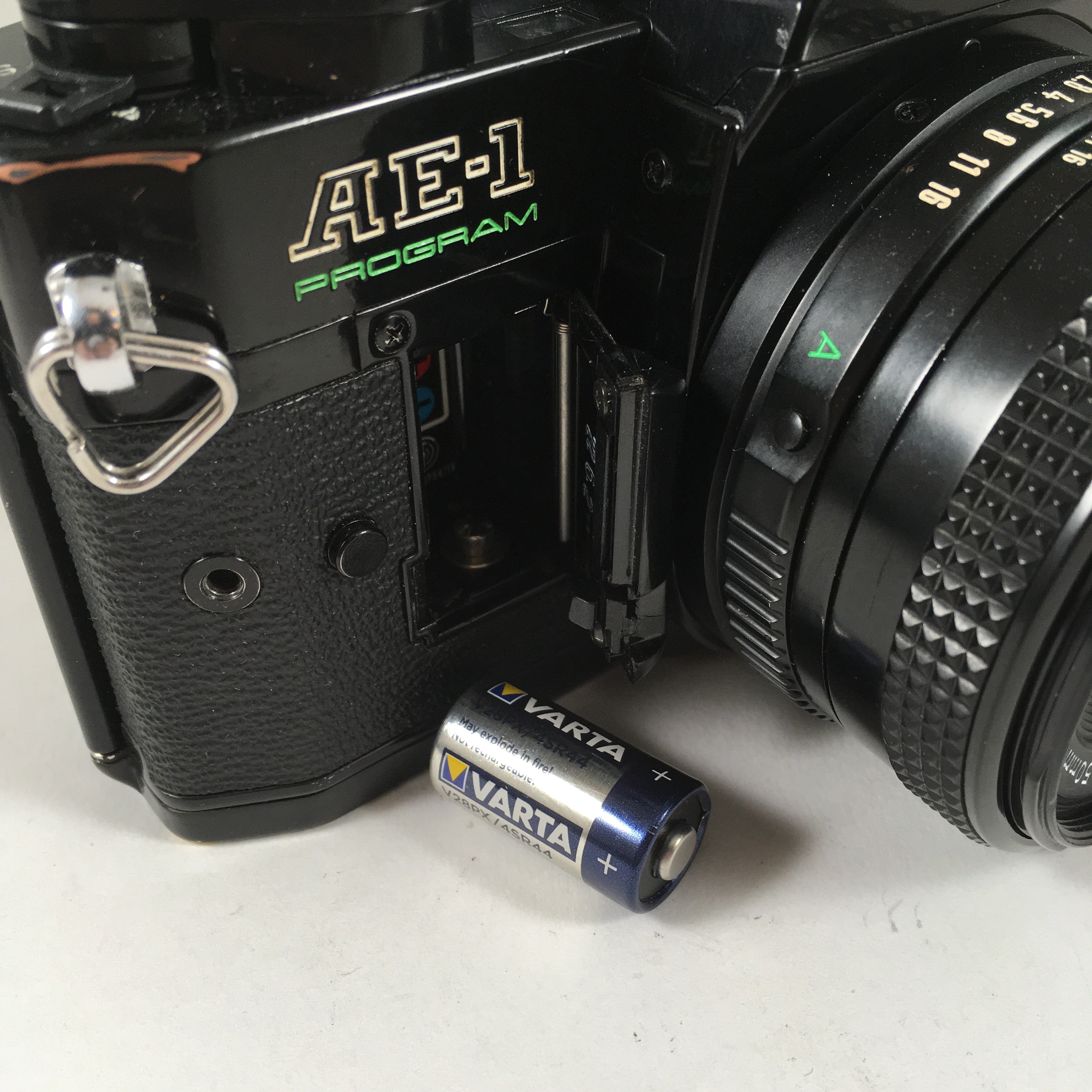 Canon AE-1 Program Black & 50mm FD 1:2
