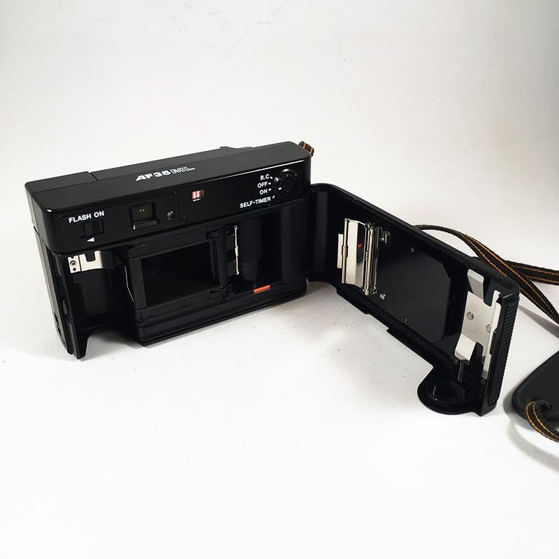 Canon AF35ML 40mm 1.9