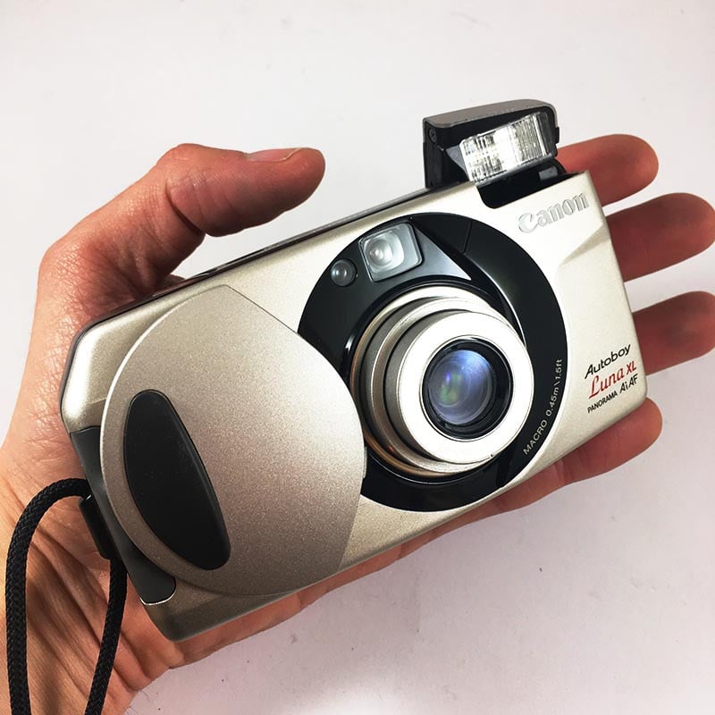 Canon XL Autoboy Luna panorama ai 28-70mm appareil argentique compact 35mm vintage
