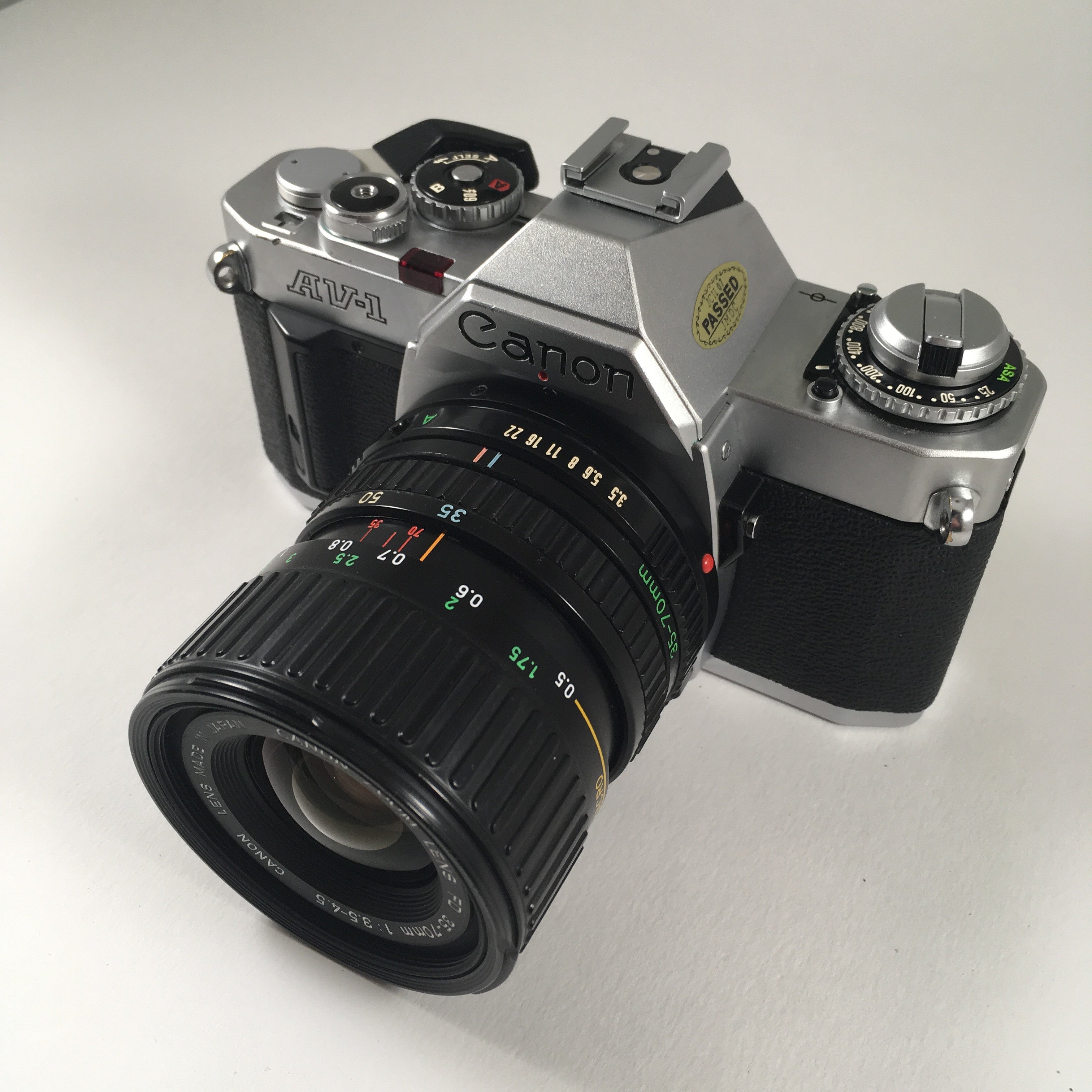 Canon AV-1 & 35-70mm 3.5-4.5