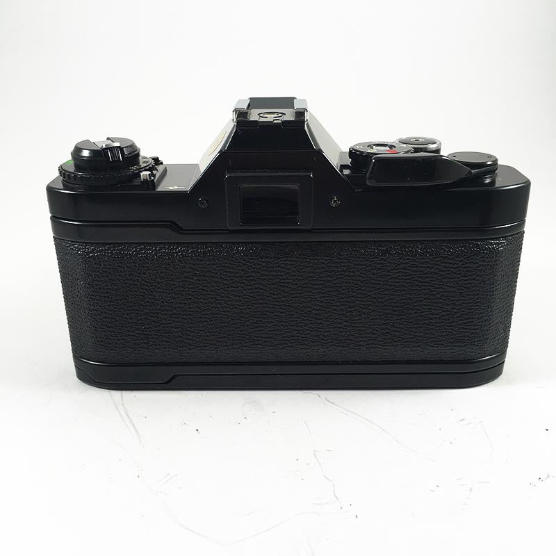 Canon AV-1 Noir & 50mm FD 1.8