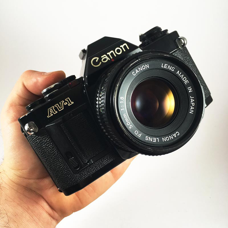 Canon AV-1 Noir & 50mm FD 1.8
