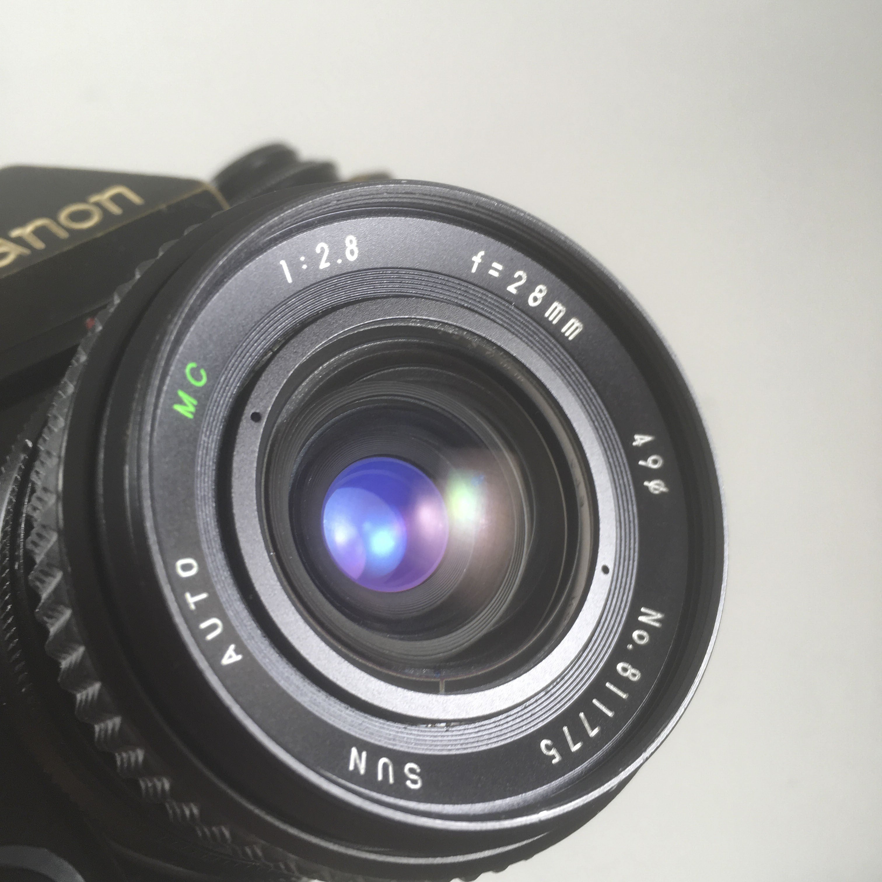 Canon EF & 28mm 2.8
