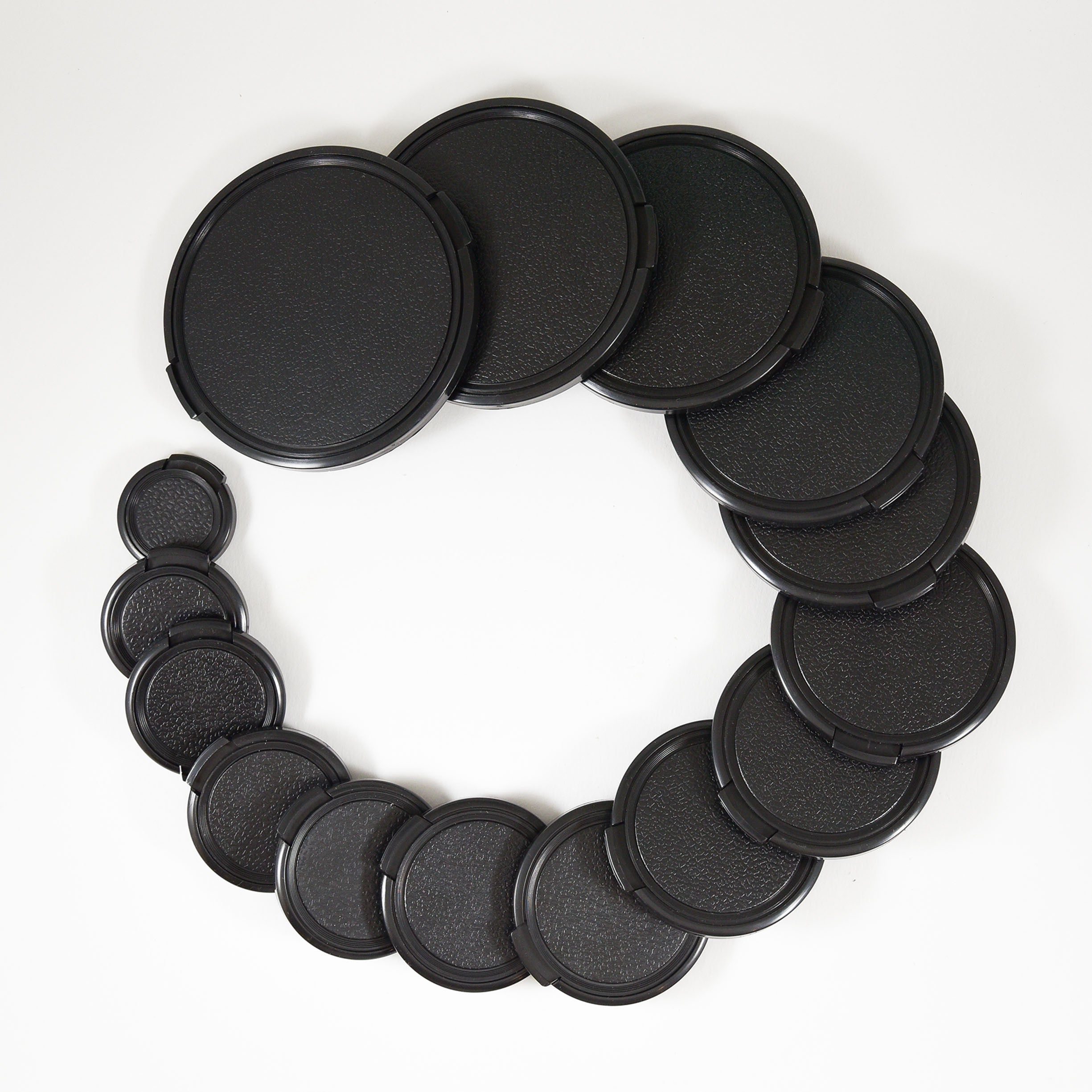Capuchon cache plastique cap bouchon 30mm 37mm 40.5mm 43mm 46mm 49mm 52mm 55mm 58mm 62mm 67mm 72mm 77mm 82mm 86mm objectif