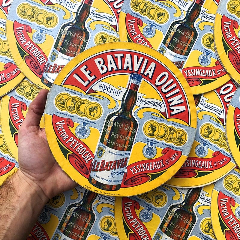 affiche carton publicitaire le batavia quina yssingeaux ancien vintage épicerie 1900 1920 alcool bar bistrot