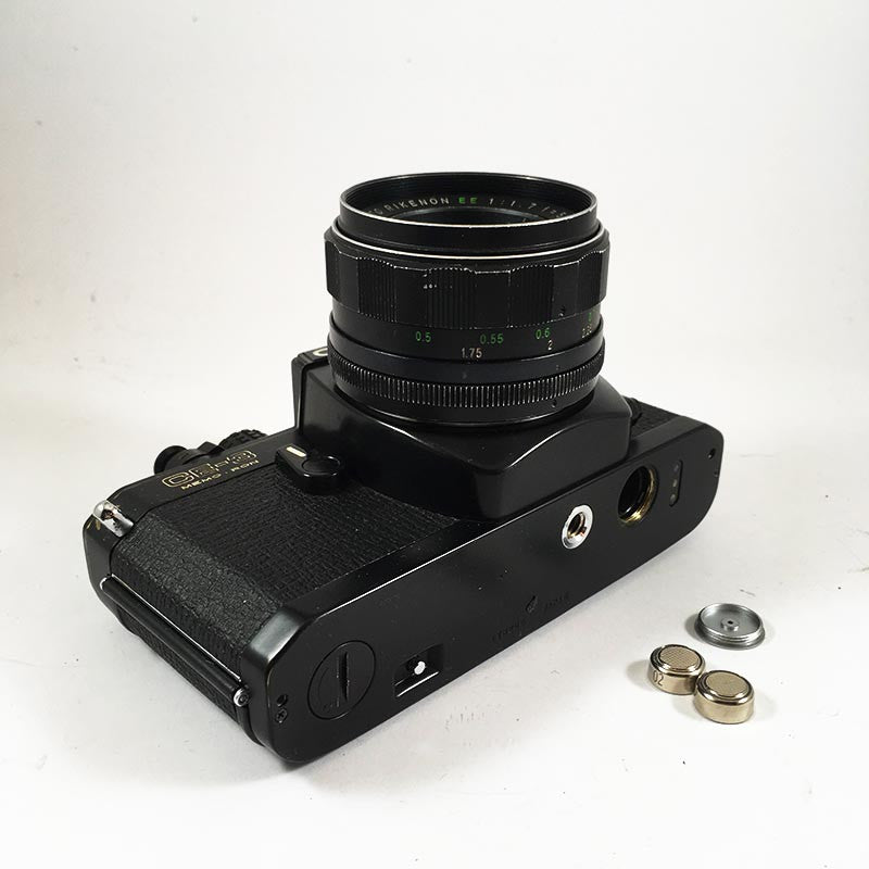 Chinon CE-3 & Rikenon 50mm 1.7