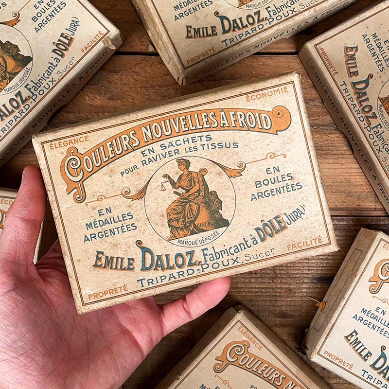 boite coffret carton e daloz dôle poudre couleur sachet jura 1900 1920
