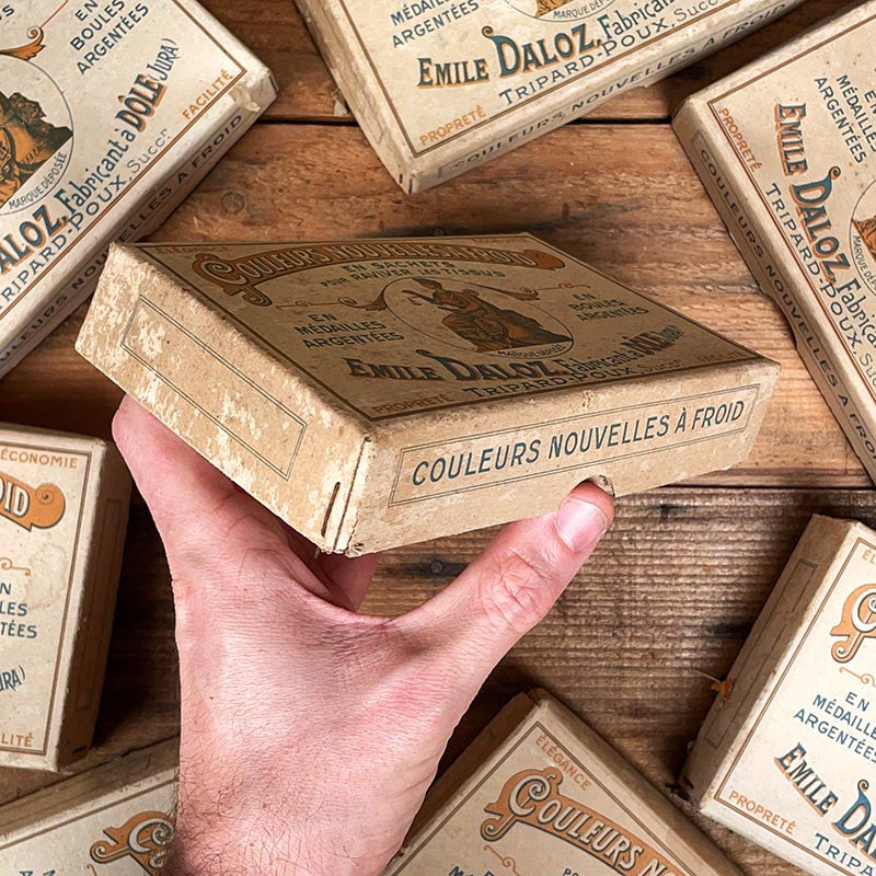 boite coffret carton e daloz dôle poudre couleur sachet jura 1900 1920