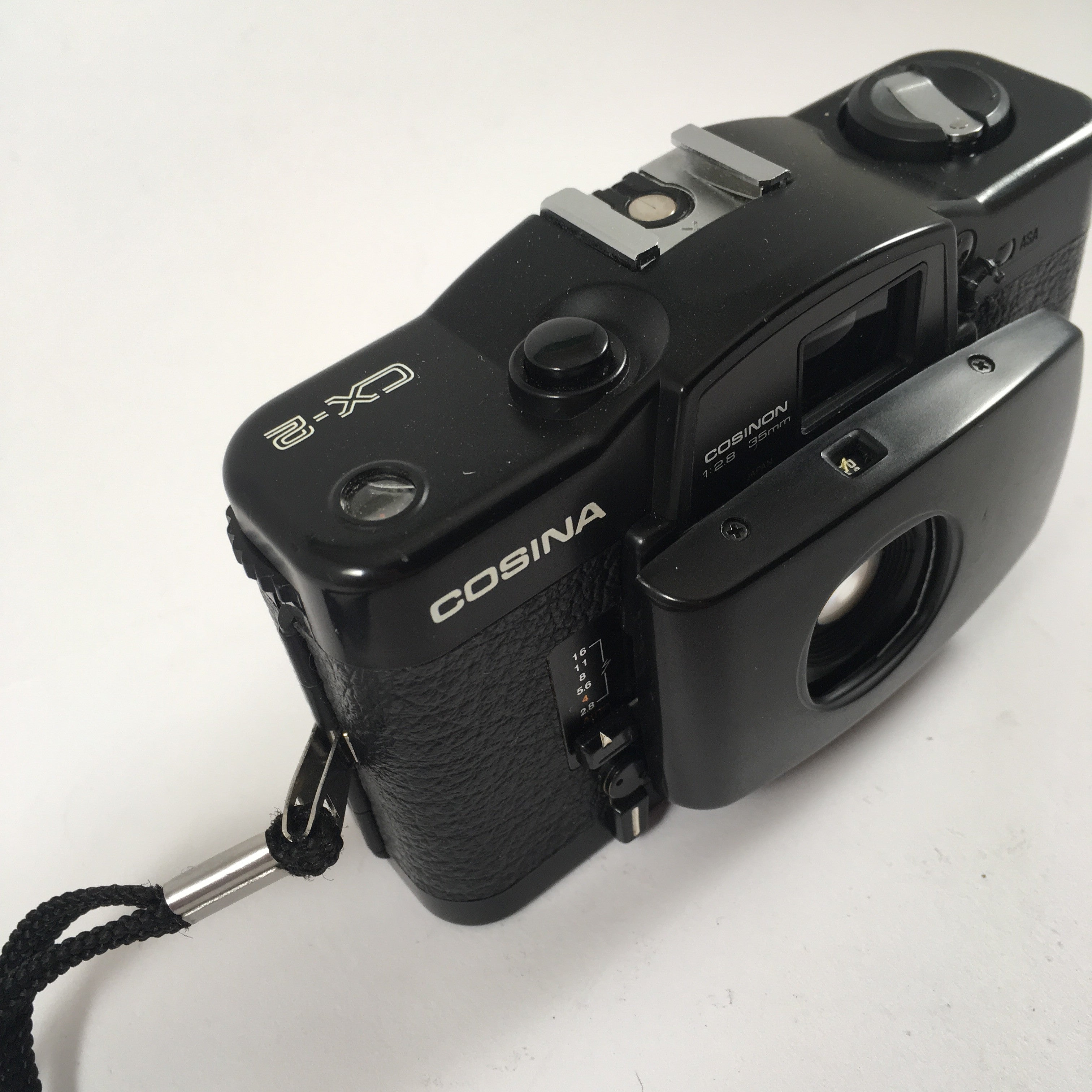 Cosina CX-2 & 35mm 2.8