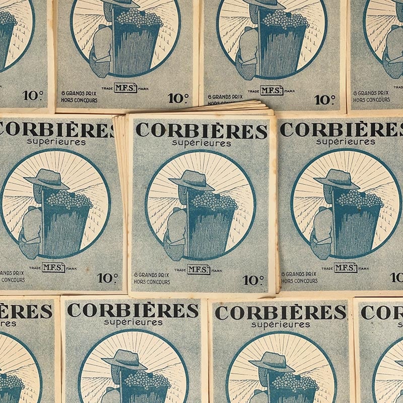 étiquette de vin ancienne corbières supérieures récolte illustration vignoble 1900 1910 1920 vintage