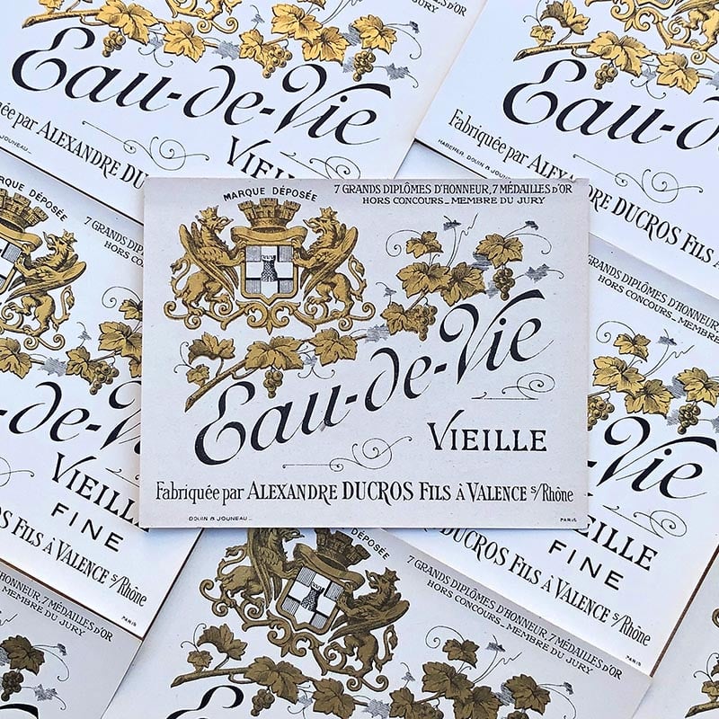 étiquette bistrot bar eau de vie vieille papier ancienne vintage 1930 bouteille alcool
