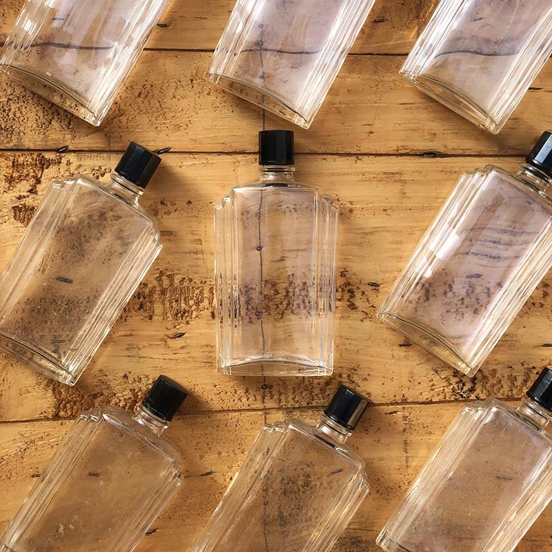 flacon ancien vintage parfum parfumerie art deco laboratoire 1920 1930 verre transparent verrerie