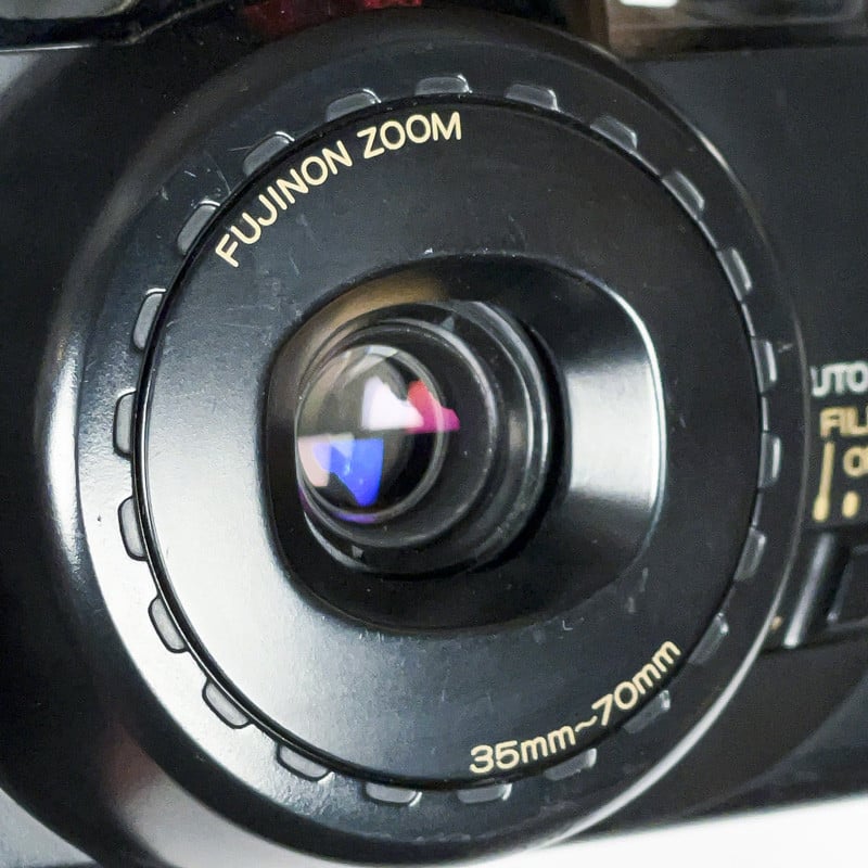 Fuji FZ-500 Zoom 35 - 70mm