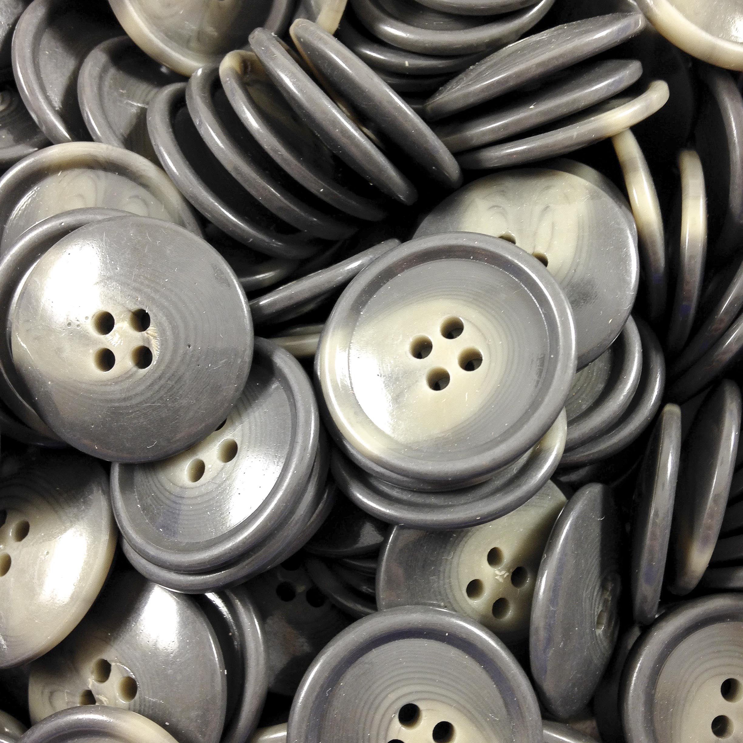 bouton gris ancien vintage plastique bordure mercerie 1930 26mm