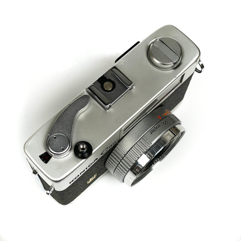 konica c35 e&L compact hexanon 38mm 2.8 35 135 24x36 film argentique pellicule photographie photo platy