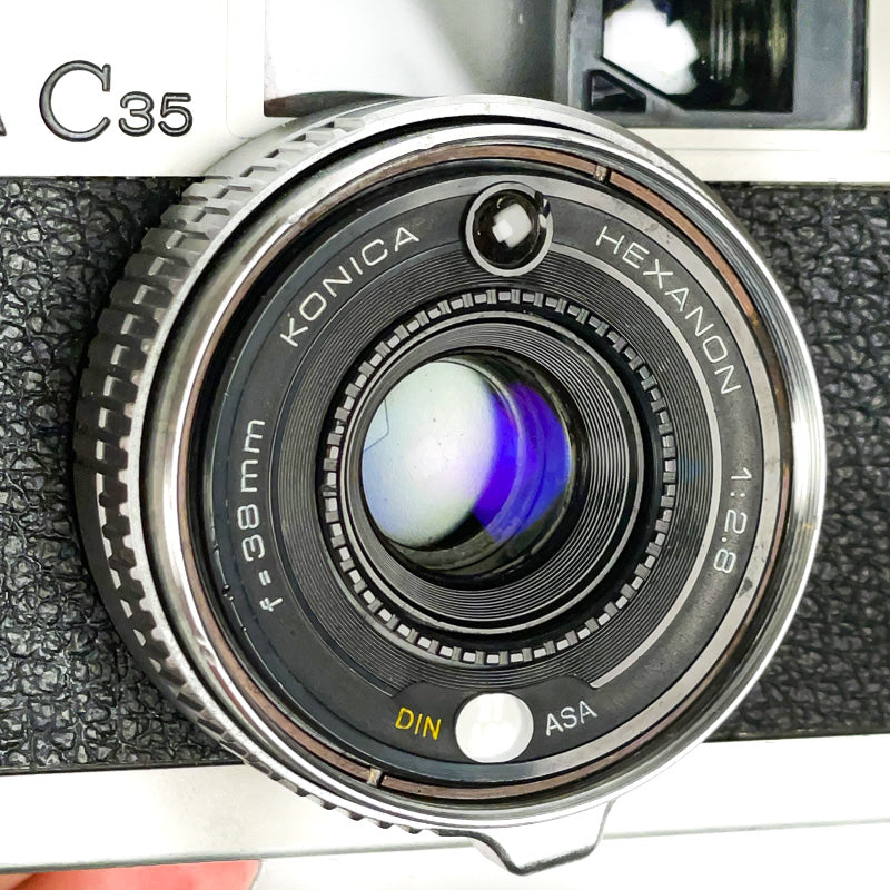 konica c35 e&L compact hexanon 38mm 2.8 35 135 24x36 film argentique pellicule photographie photo platy