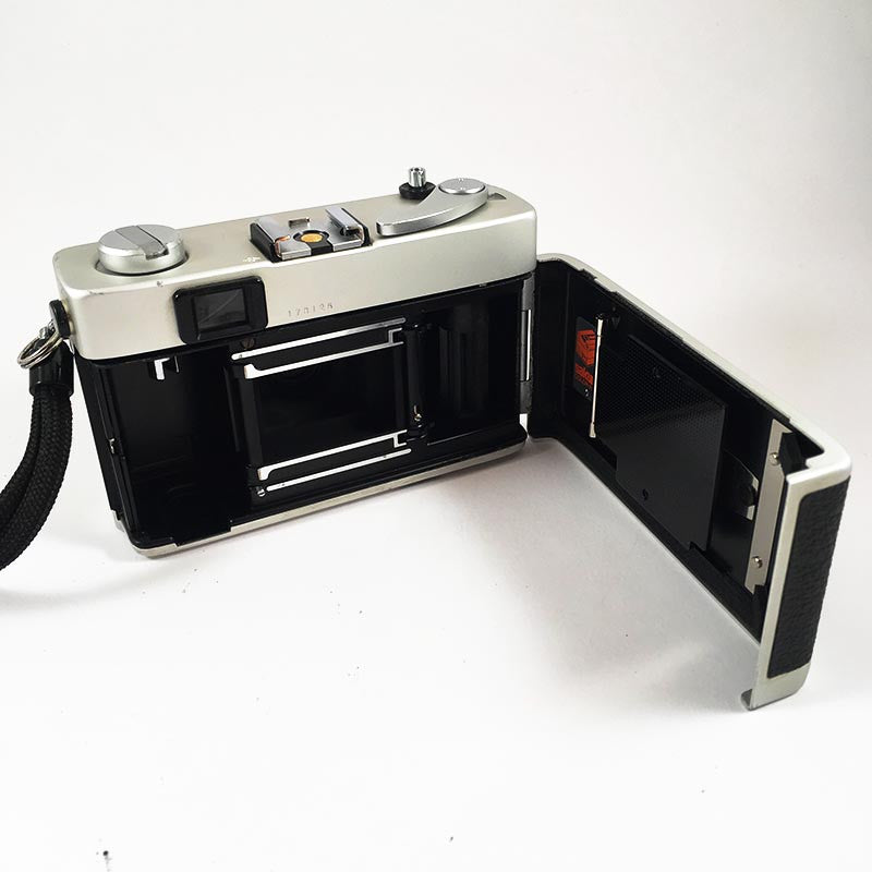 Konica C35 Automatic & Hexanon 38mm 2.8