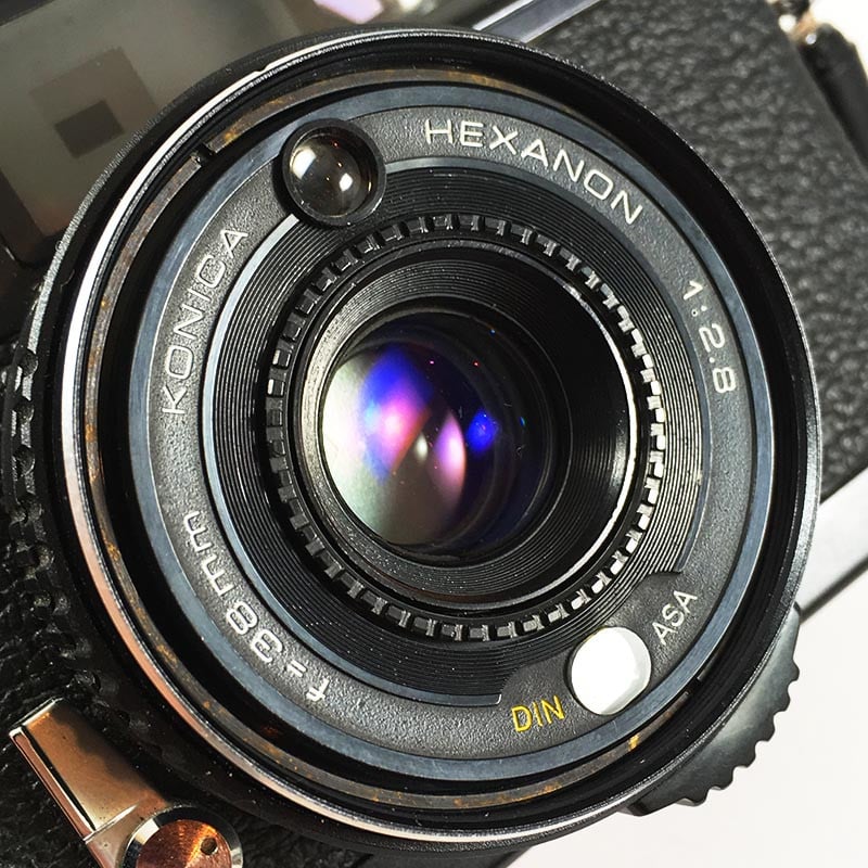 Konica C35 Automatic Noir & Hexanon 38mm 2.8