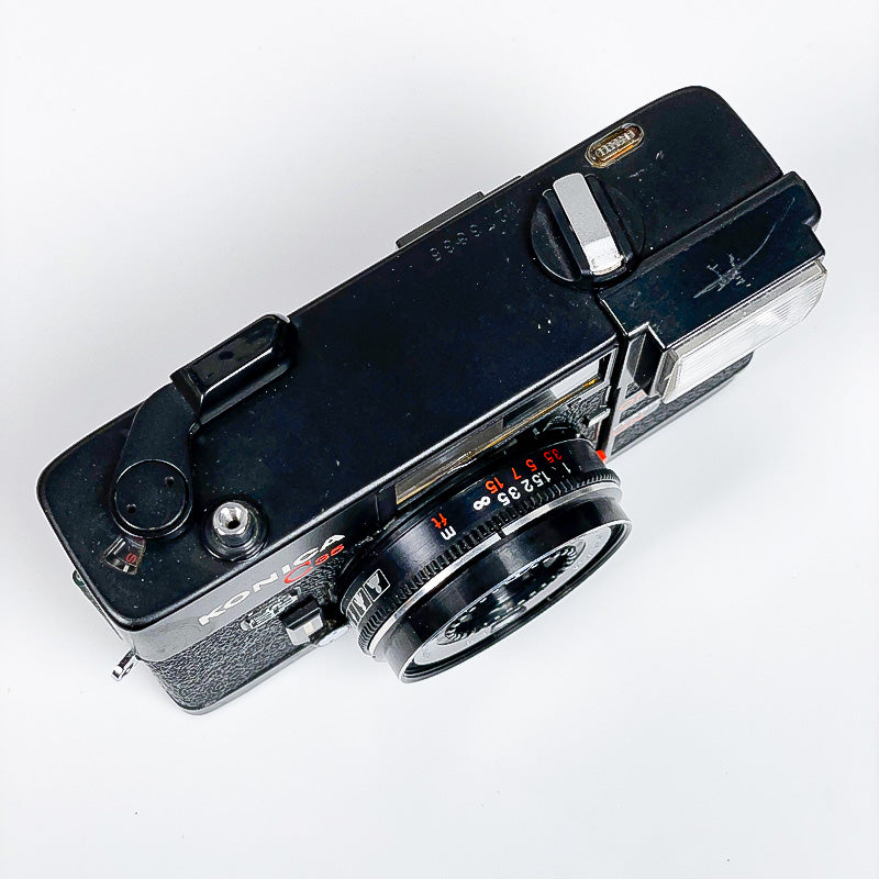 konica c35 EF ancien vintage point and shoot camera photo photographie argentique film pellicule 135 35mm 38mm 24x36