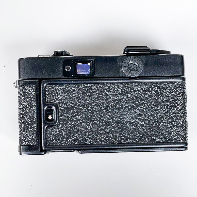 konica c35 EF ancien vintage point and shoot camera photo photographie argentique film pellicule 135 35mm 38mm 24x36