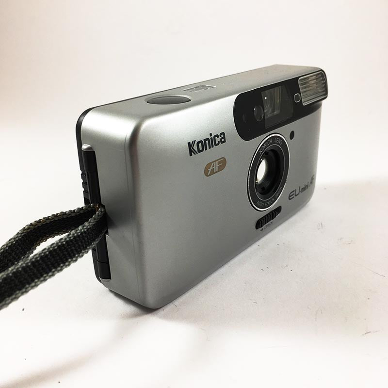 konica eu mini af 35mm appareil argentique ancien vintage automatique 28mm point and shoot flash