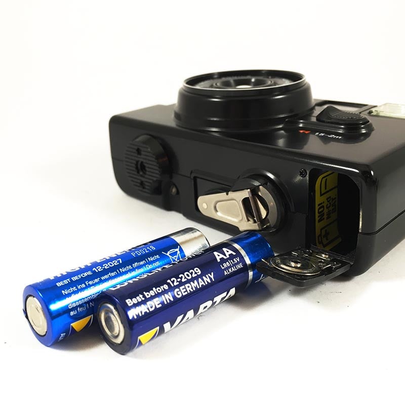 Konica Pop Noir Box & Hexanon 36mm 4
