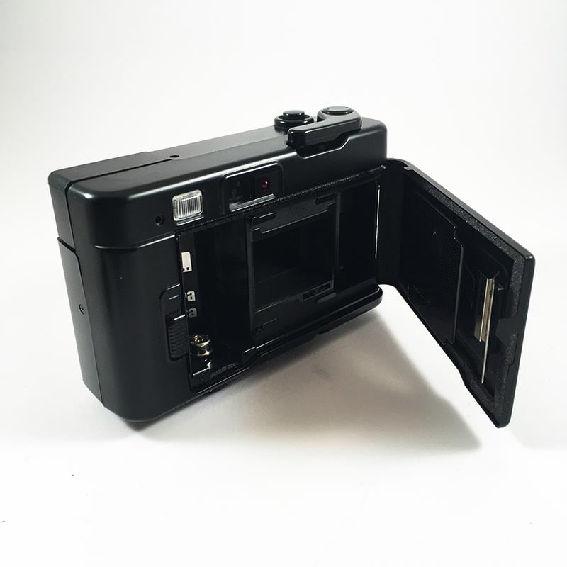 Konica Pop Noir & Hexanon 36mm 4