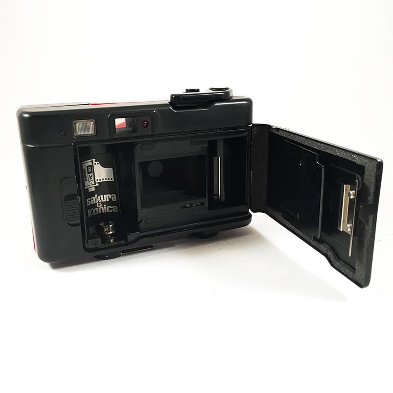 Konica Pop Rouge & Hexanon 36mm 4