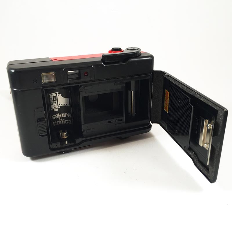 Konica Pop Rouge & Hexanon 36mm 4
